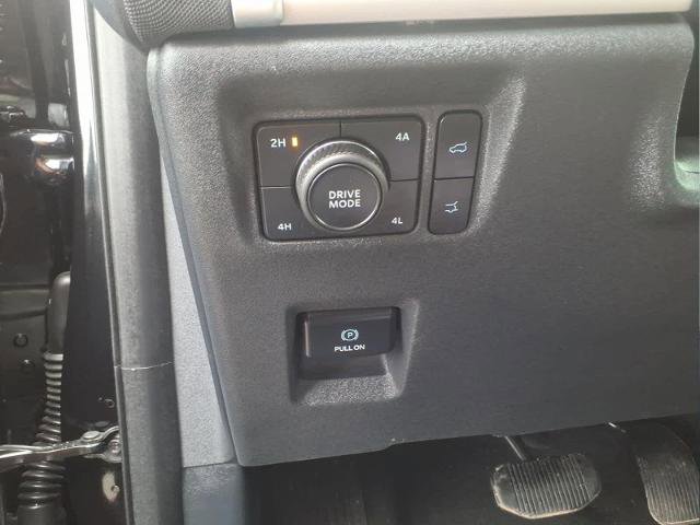 Certified 2025 Ford Expedition Max Active image 20