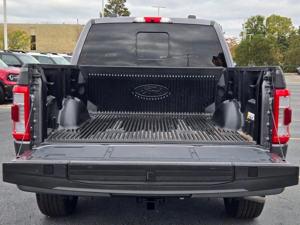 Certified 2022 Ford F150 Platinum w/ Equipment Group 701A High image 13