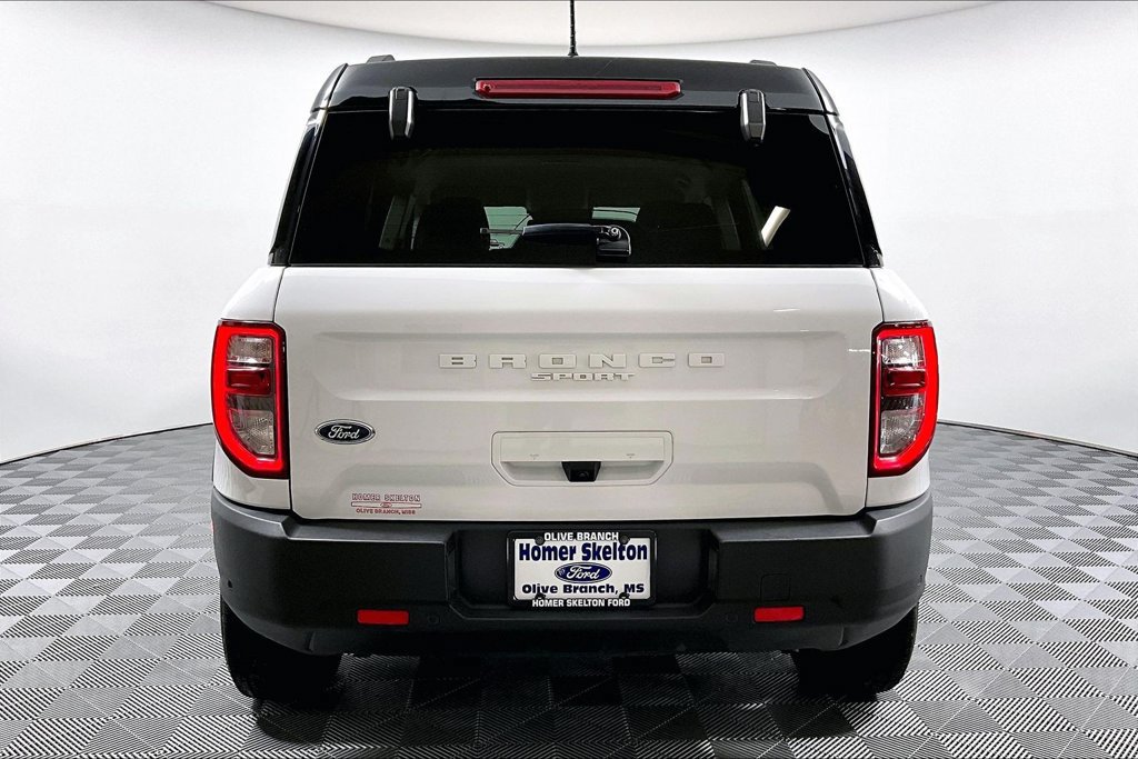 Certified 2024 Ford Bronco Sport Outer Banks w/ Tech Package AWD/4WD image 4