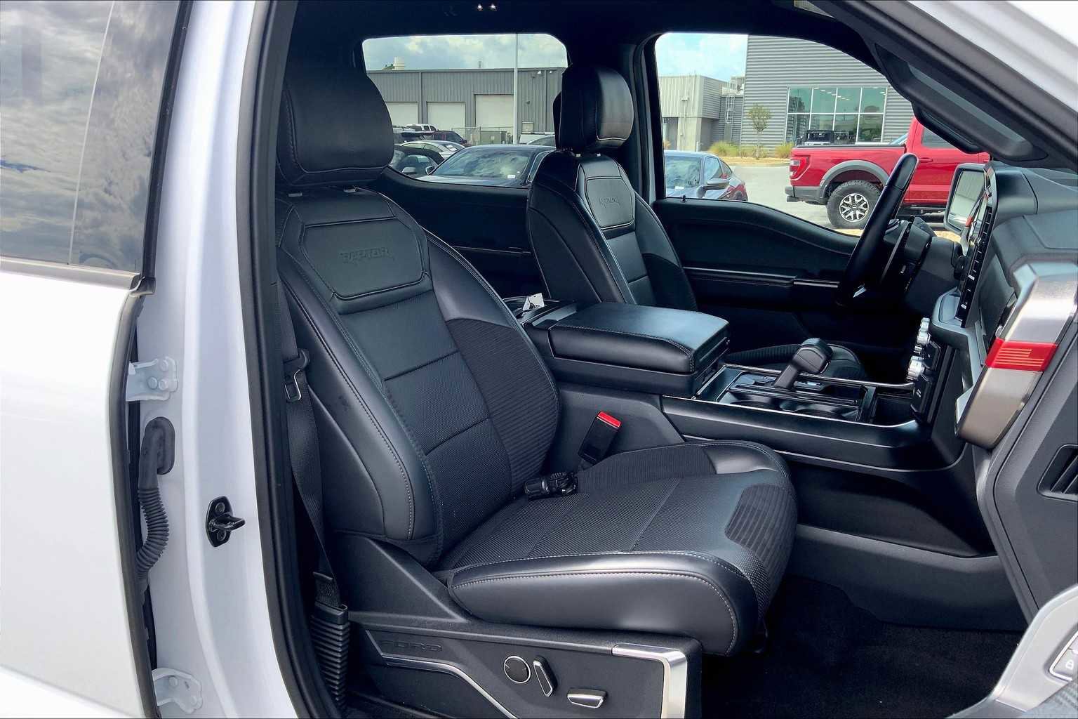 Certified 2023 Ford F150 Raptor w/ Raptor Carbon Fiber Package image 10