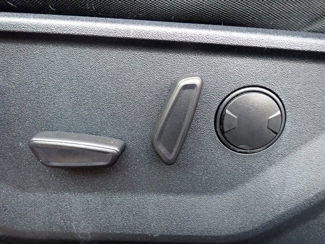 Certified 2022 Ford F150 XLT w/ Equipment Group 302A High image 24