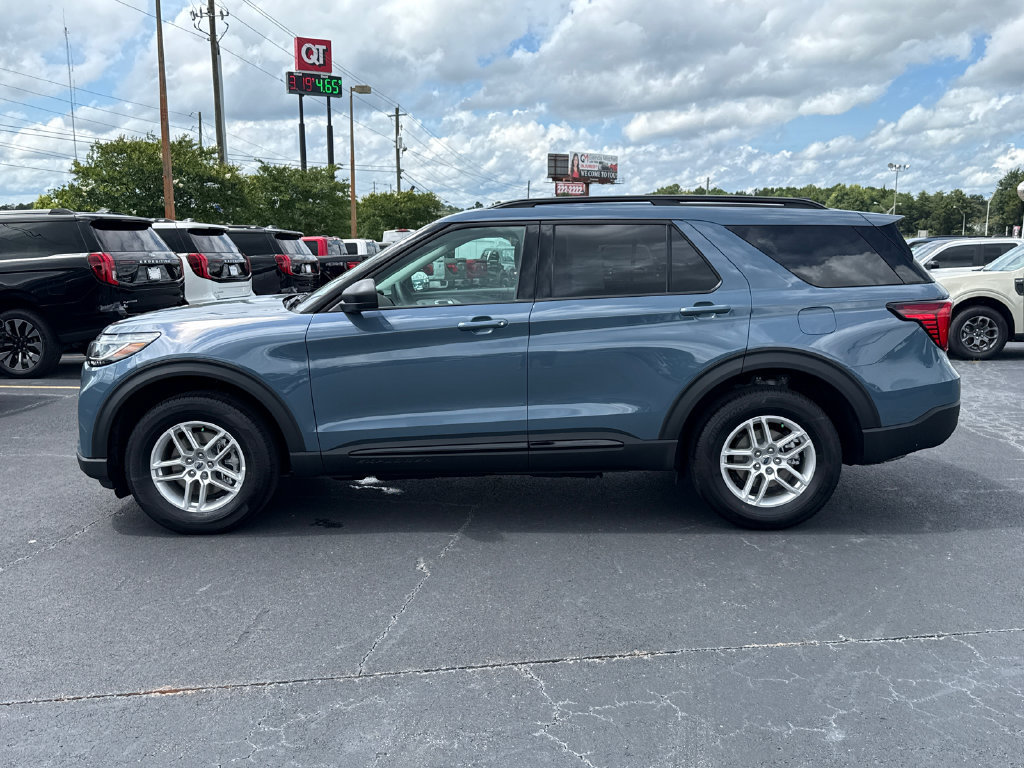 Certified 2026 Ford Explorer Active AWD/4WD image 4