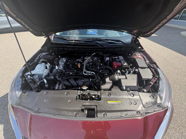Used 2025 Nissan Altima 2.5 SV FWD image 36