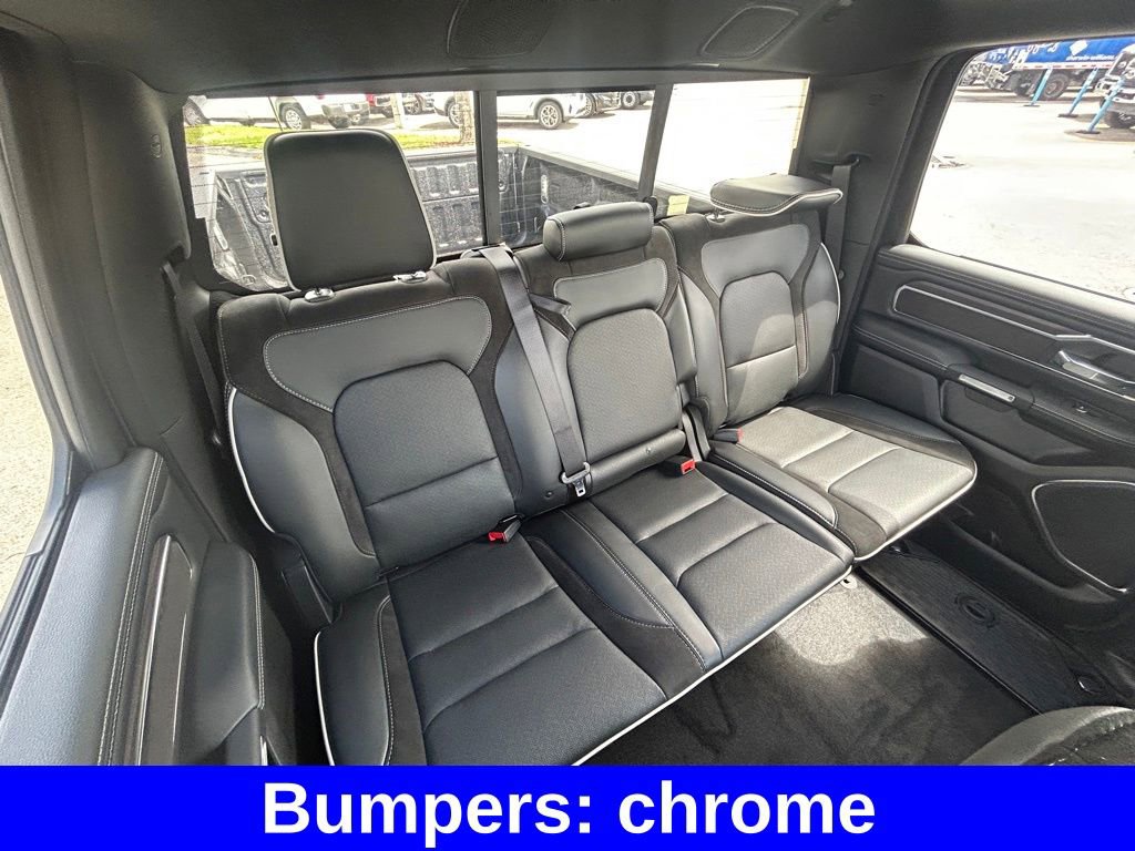 Used 2025 RAM 1500 Laramie AWD/4WD image 32