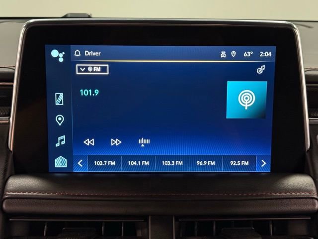 Used 2022 Chevrolet Suburban RST w/ Luxury Package image 26