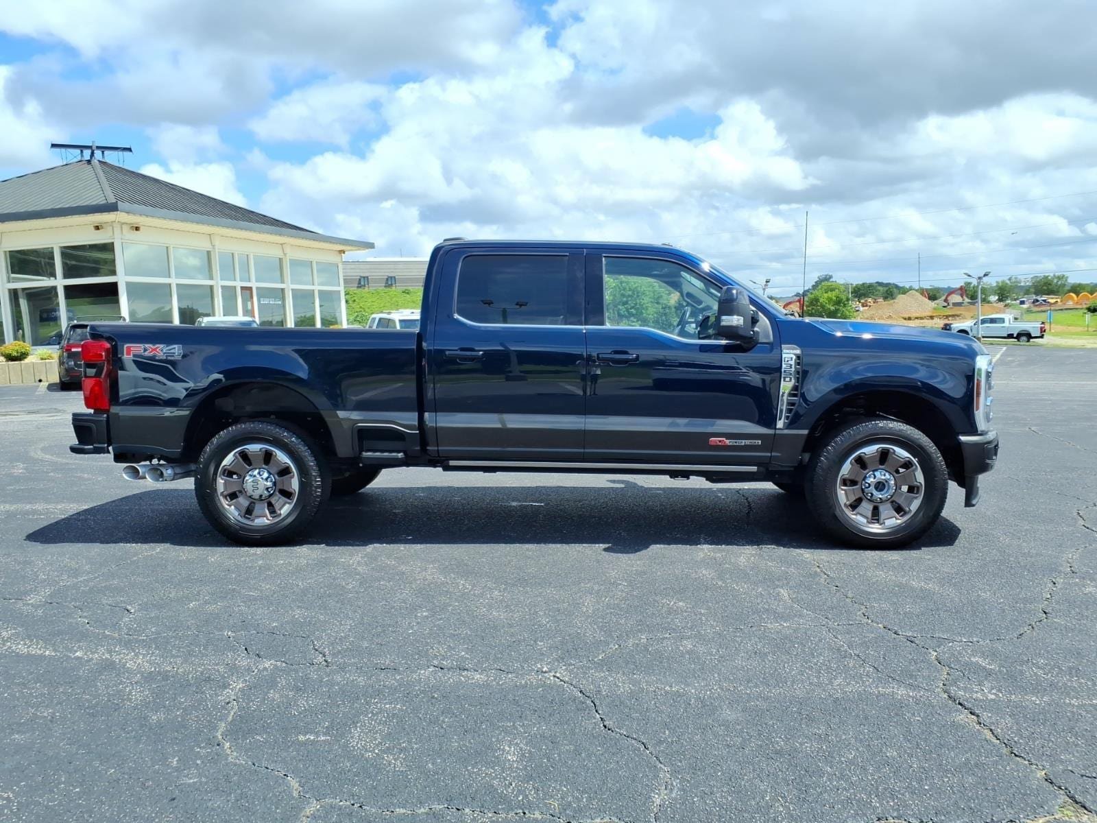 Certified 2024 Ford F350 King Ranch AWD/4WD image 8