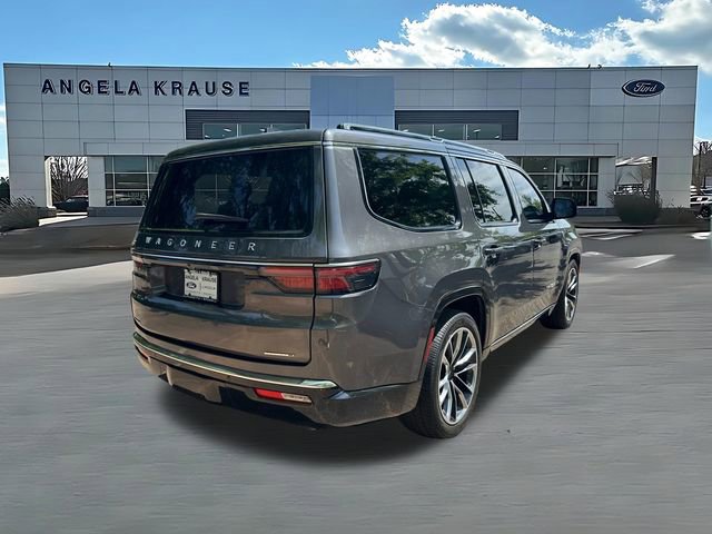 Used 2022 Jeep Wagoneer Series III w/ Premium Group I AWD/4WD image 8