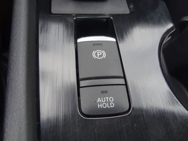 Used 2025 Nissan Rogue SV AWD/4WD image 30