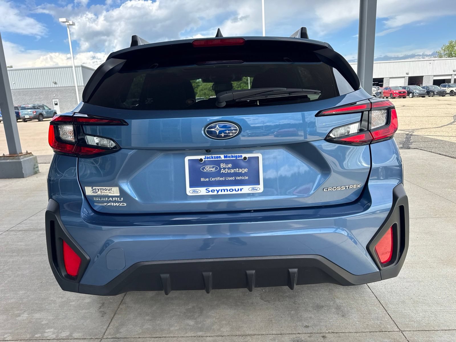 Used 2024 Subaru Crosstrek 2.0i Premium AWD/4WD image 6