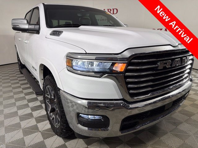 Used 2025 RAM 1500 Laramie AWD/4WD image 1