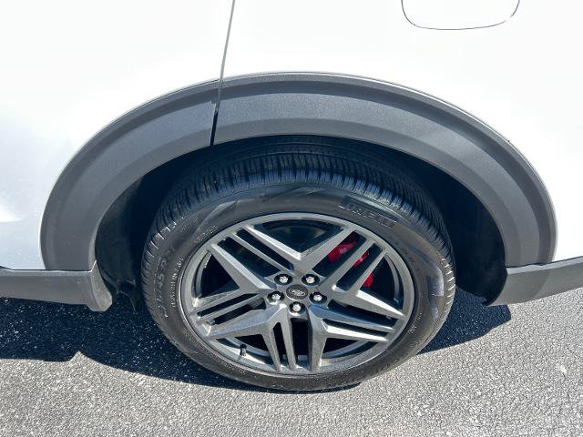 Certified 2025 Ford Explorer ST AWD/4WD image 36