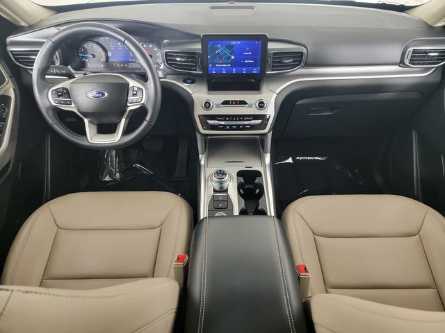 Certified 2023 Ford Explorer XLT w/ Equipment Group 202A AWD/4WD image 21
