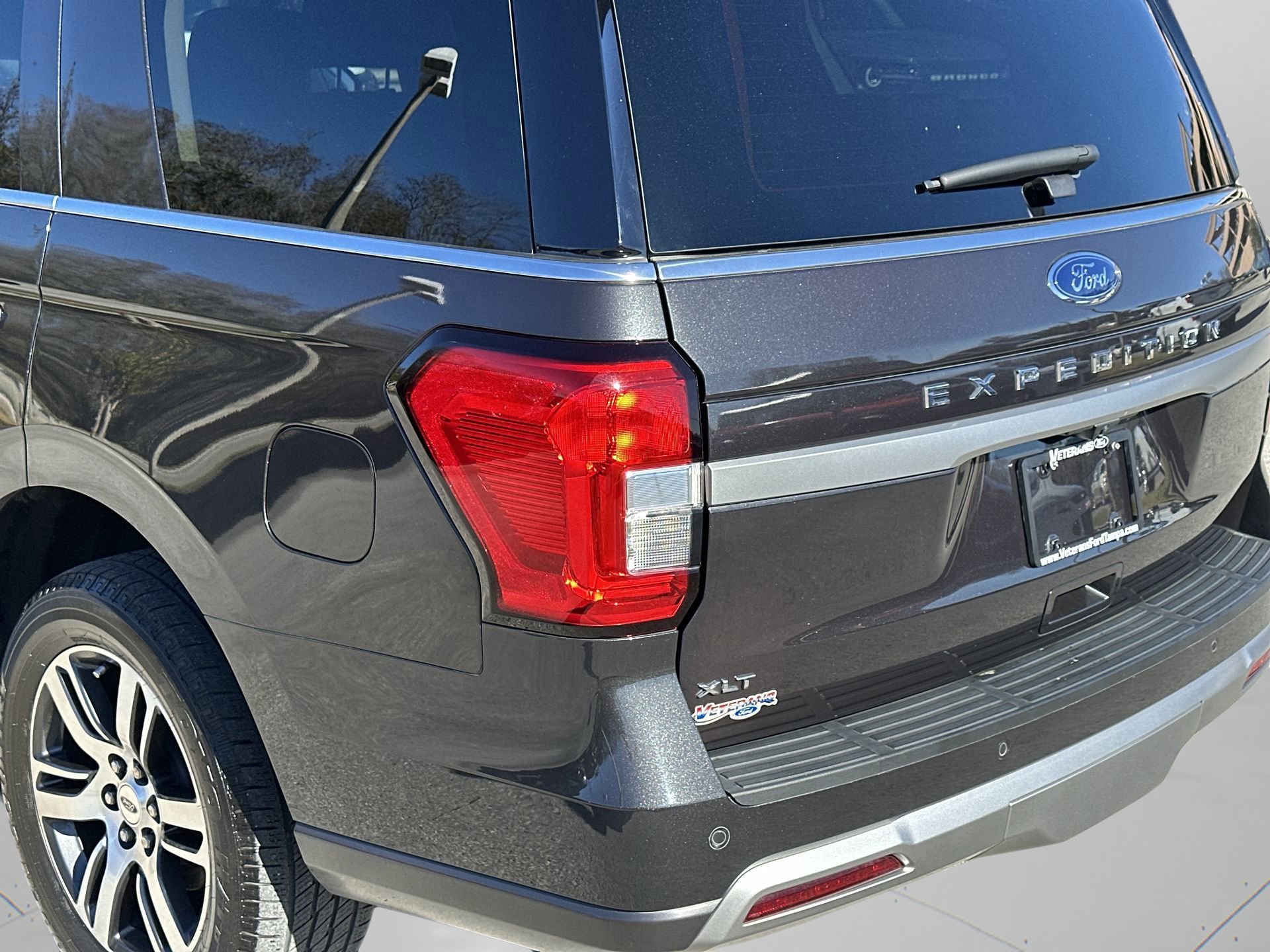 Certified 2023 Ford Expedition XLT image 41