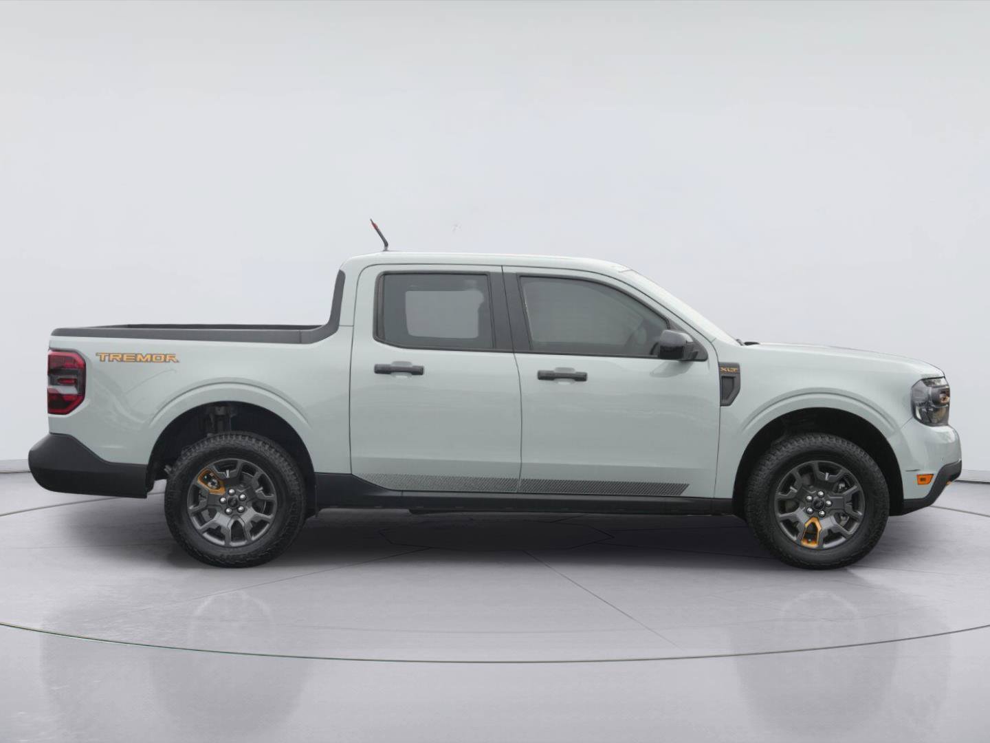 Certified 2024 Ford Maverick Tremor w/ Tremor Off-Road Package AWD/4WD image 5
