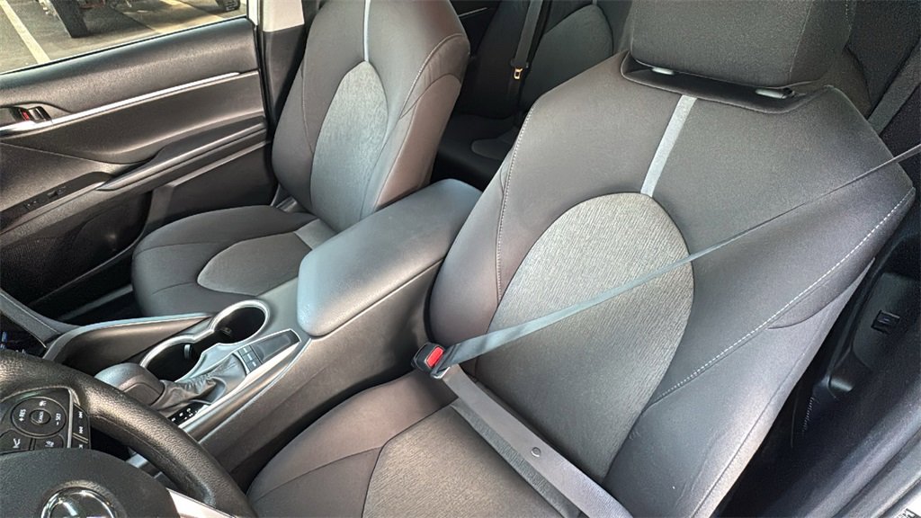 Used 2023 Toyota Camry LE image 22