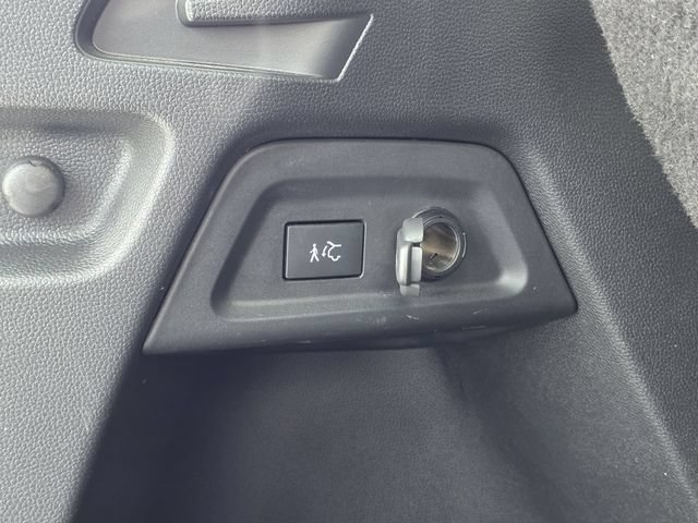 Used 2025 Honda Pilot Touring image 31
