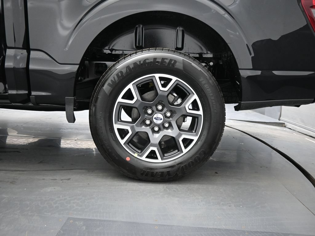 Certified 2025 Ford F150 STX w/ Equipment Group 200A RWD image 17