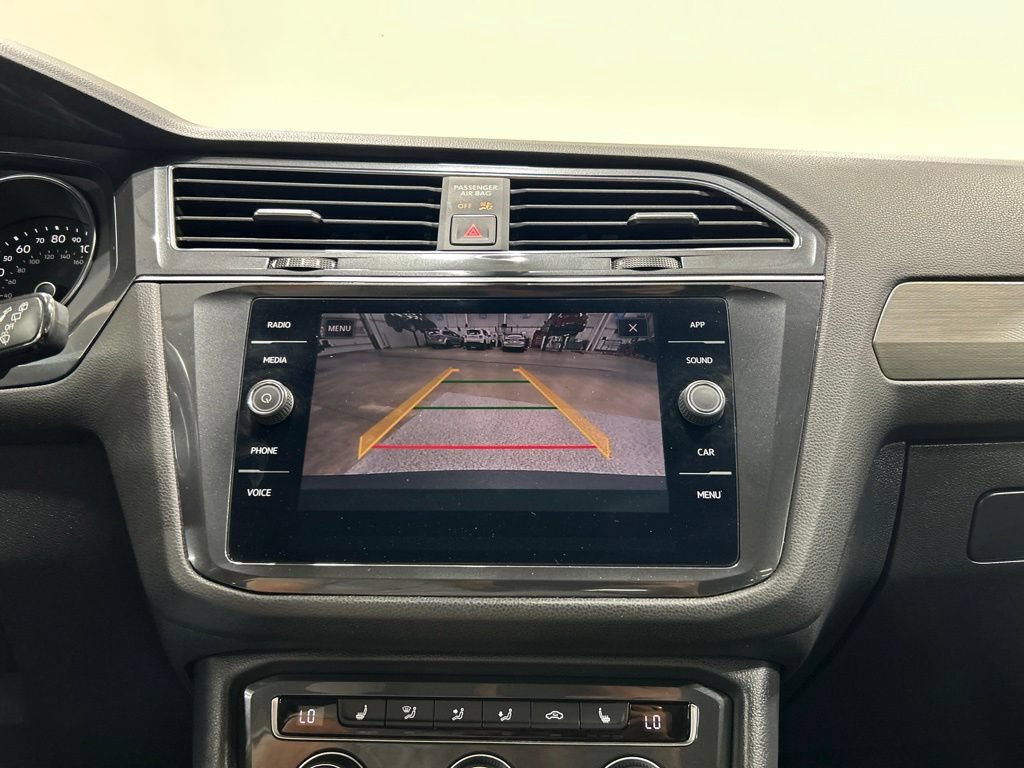 Used 2018 Volkswagen Tiguan SE w/ Panoramic Sunroof Package AWD/4WD image 20