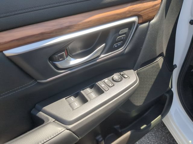Used 2020 Honda CR-V Touring image 10