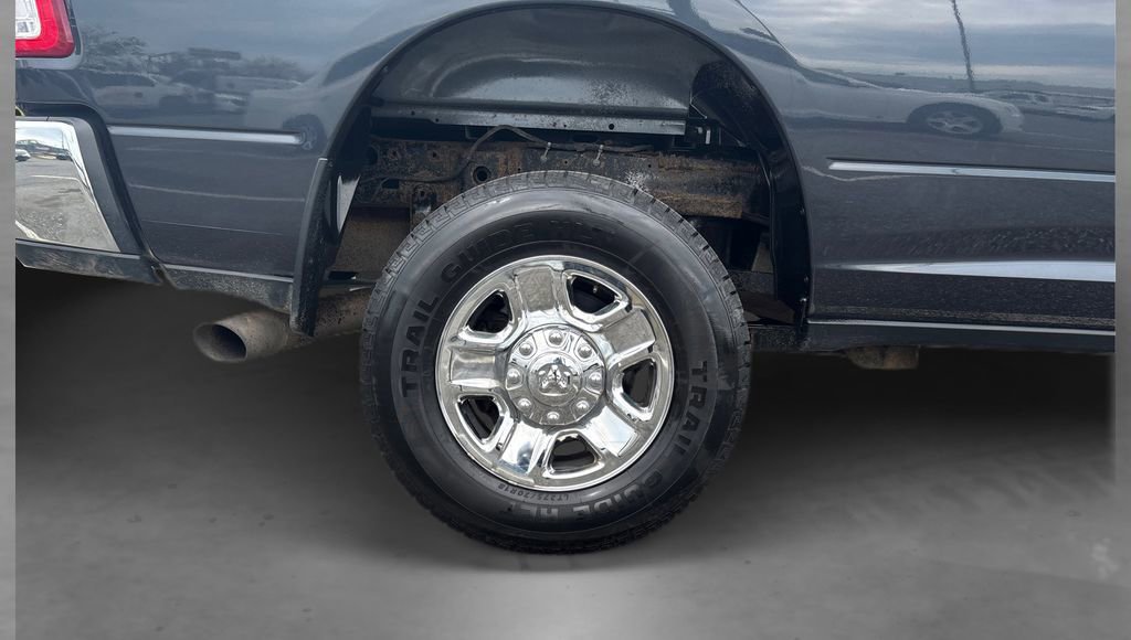 Used 2019 RAM 2500 Big Horn w/ Cold Weather Group image 18