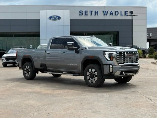 Used 2024 GMC Sierra 2500 Denali w/ Denali Reserve Package AWD/4WD image 1