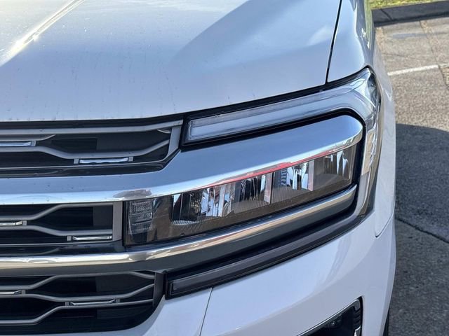 Certified 2024 Ford Expedition Platinum image 10