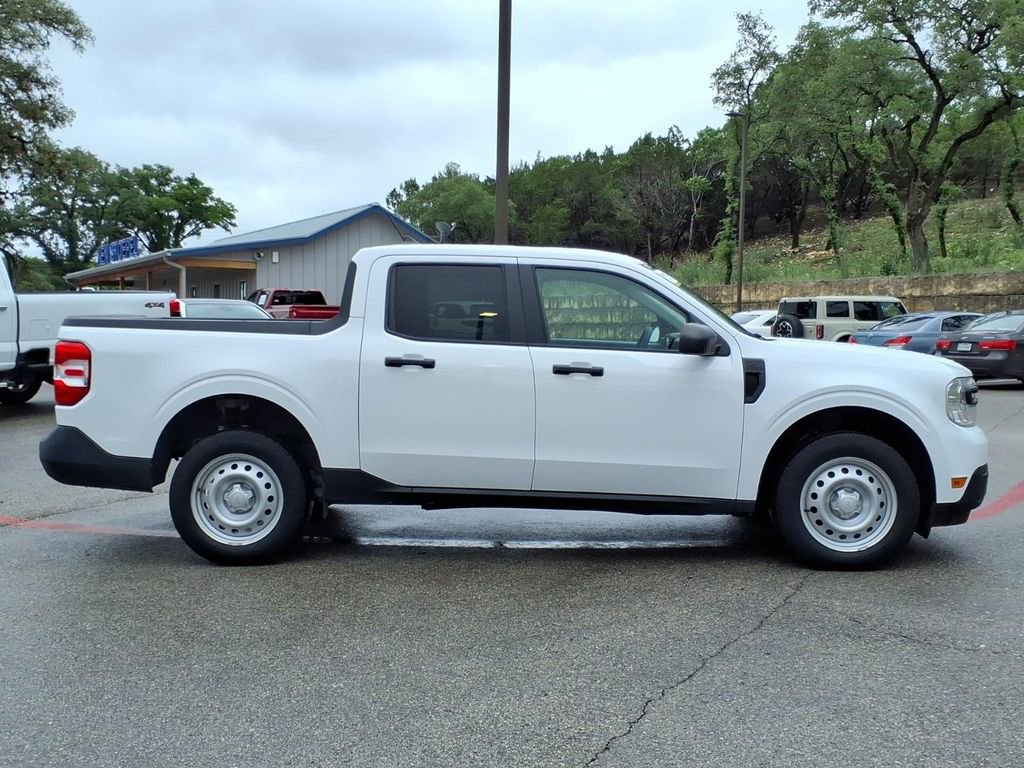 Certified 2022 Ford Maverick XL FWD image 2