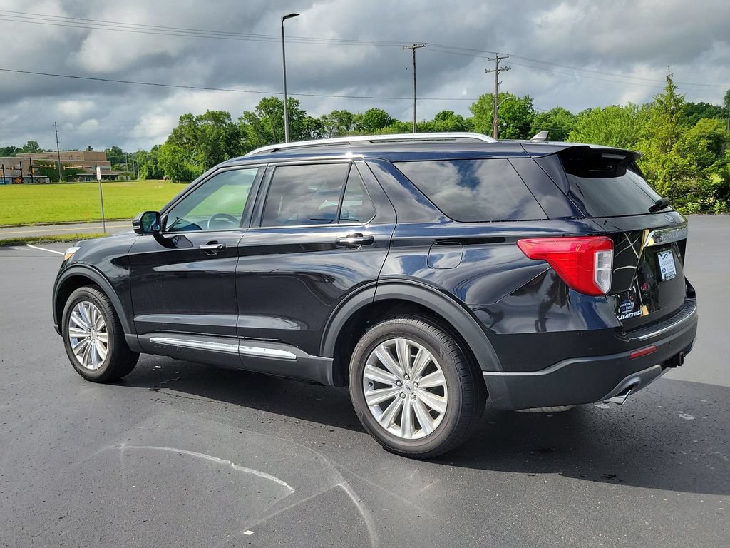 Certified 2022 Ford Explorer Limited w/ Equipment Group 301A AWD/4WD image 4