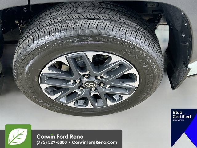 Used 2025 Toyota Sequoia Limited AWD/4WD image 37