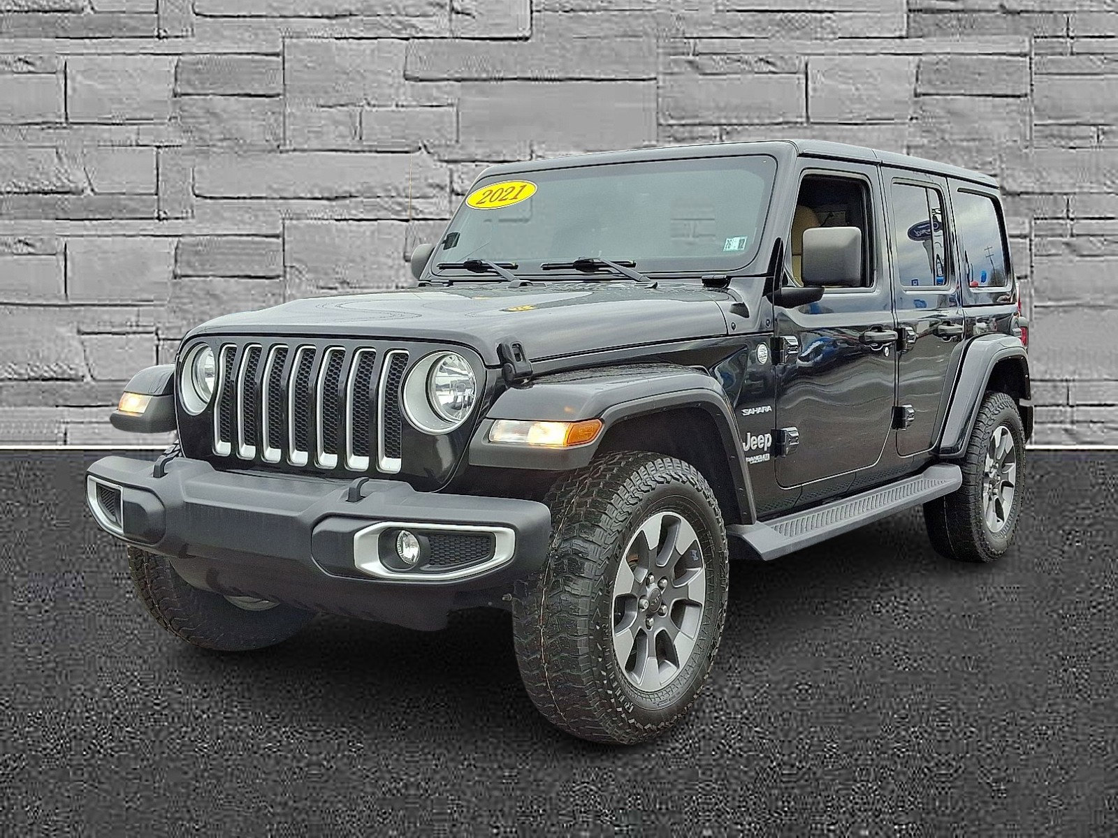 Used 2021 Jeep Wrangler Unlimited Sahara image 4