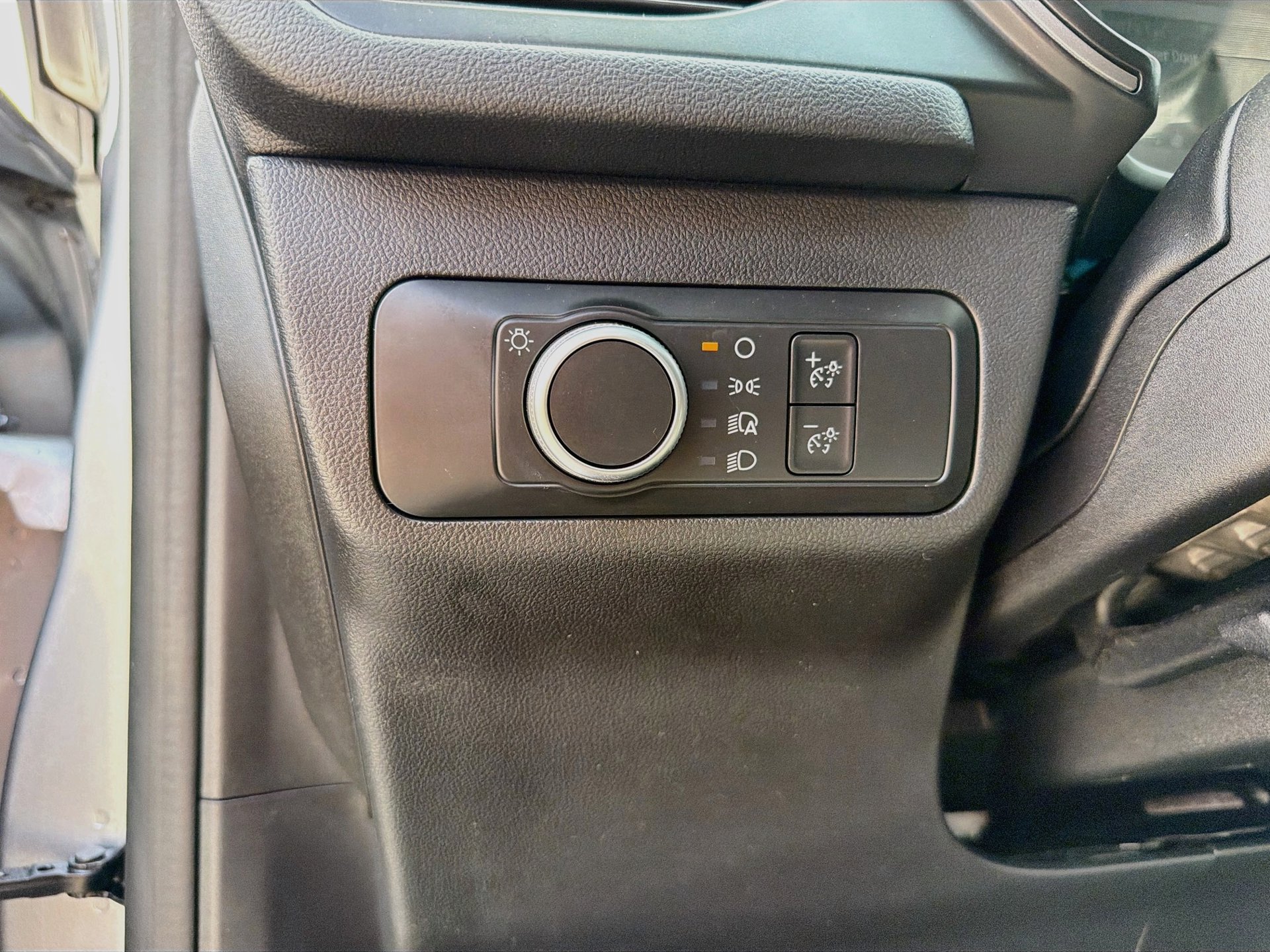 Certified 2022 Ford Escape S FWD image 12