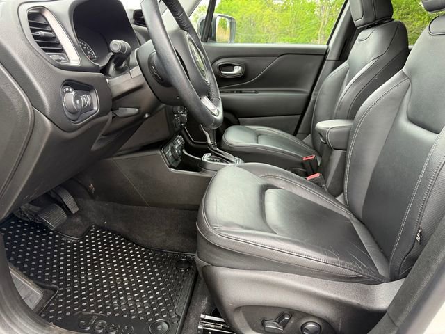 Used 2023 Jeep Renegade Limited AWD/4WD image 19