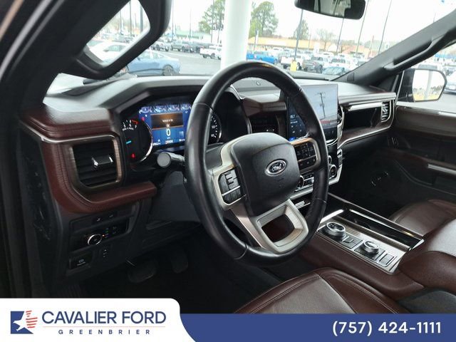 Certified 2024 Ford Expedition Limited AWD/4WD image 7