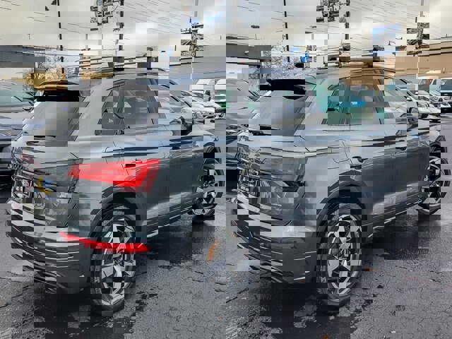 Used 2022 Audi Q5 2.0T Premium Plus image 10