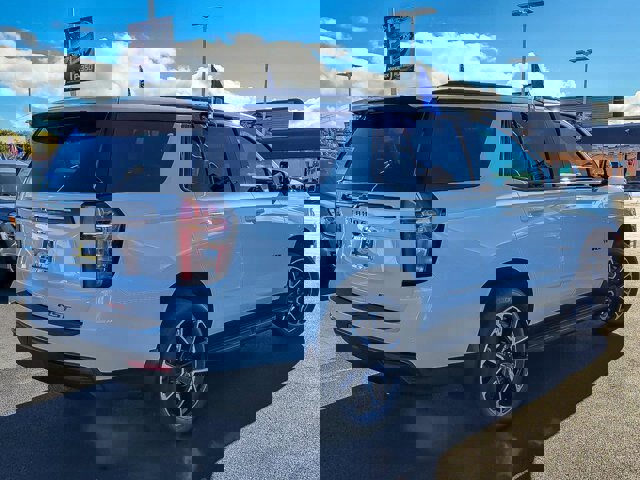 Used 2024 Chevrolet Tahoe RST w/ Luxury Package image 5