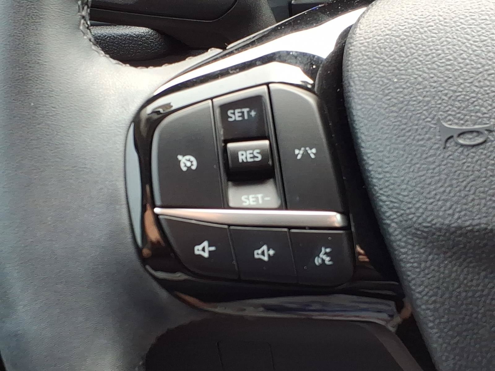 Certified 2023 Ford Escape Active AWD/4WD image 25
