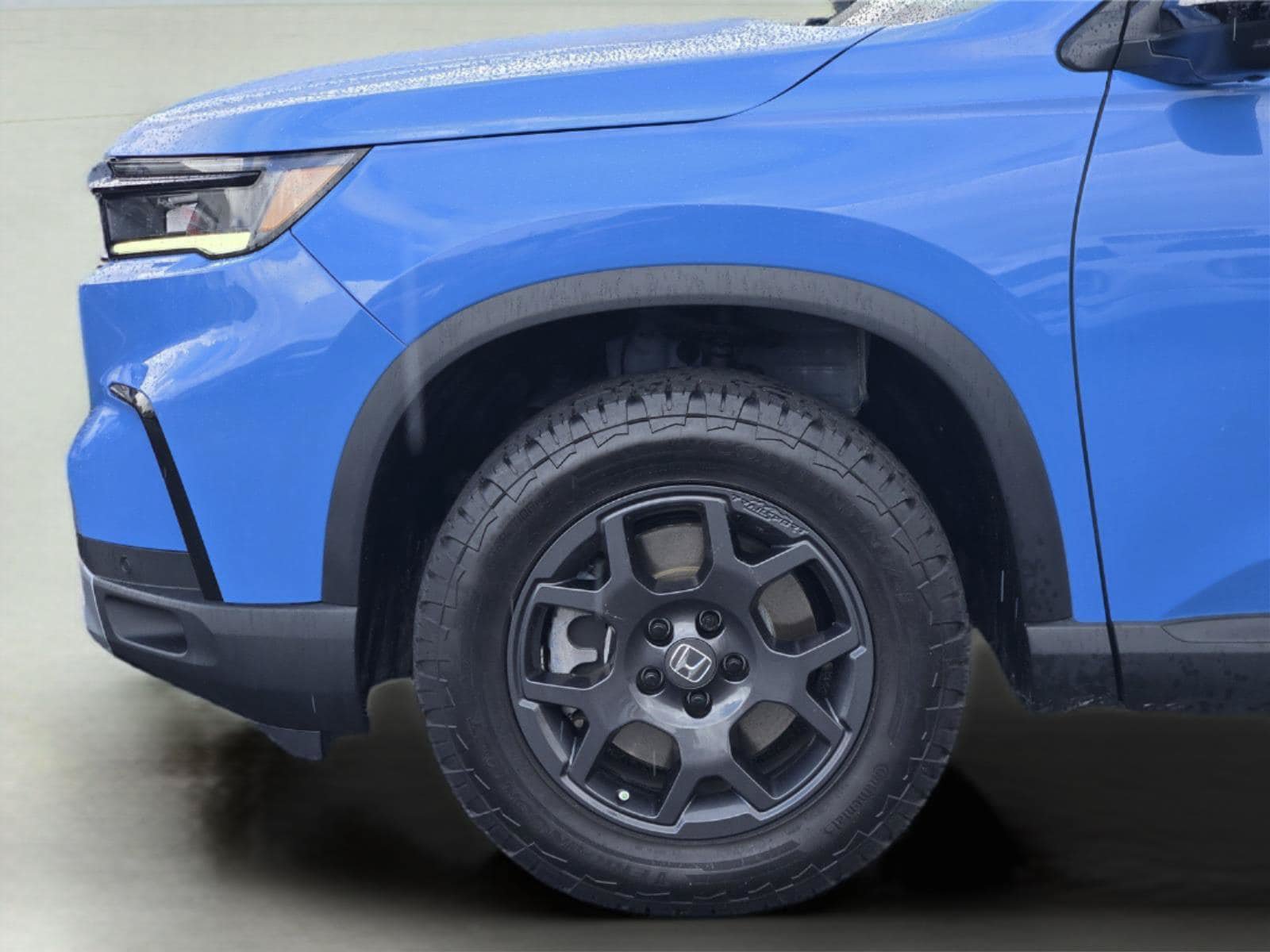 Used 2025 Honda Pilot TrailSport image 9