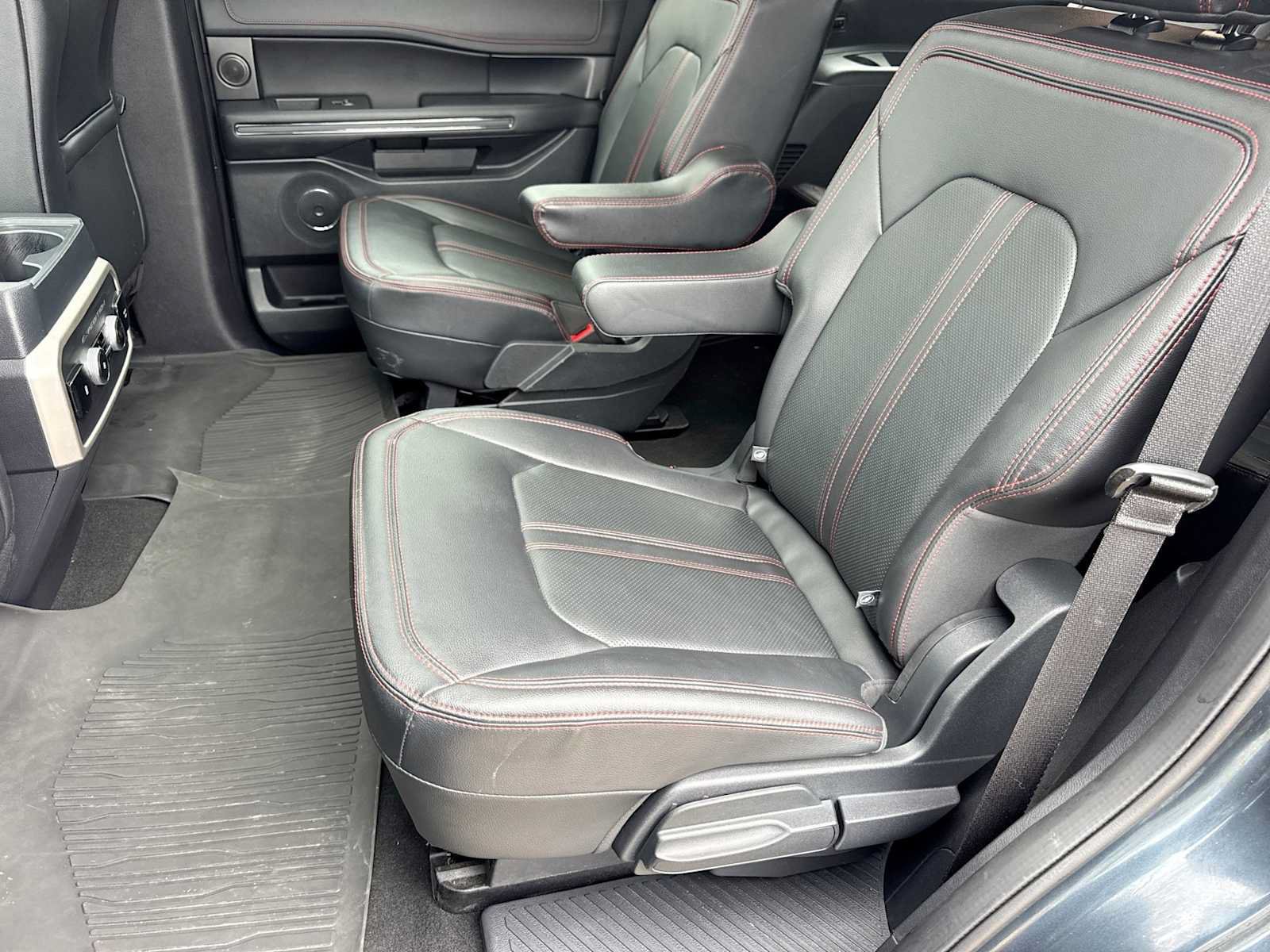 Certified 2024 Ford Expedition Limited AWD/4WD image 19