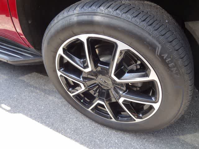 Used 2024 Chevrolet Tahoe RST w/ Luxury Package AWD/4WD image 10