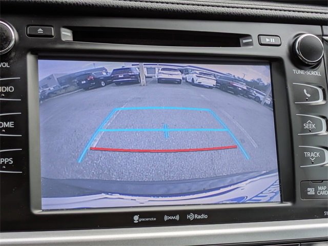 Used 2018 Toyota Highlander XLE image 20