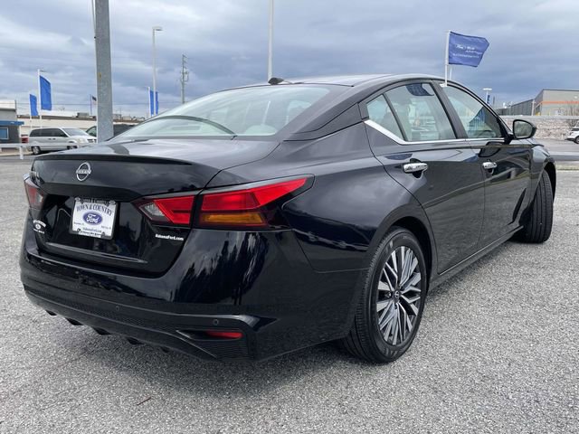 Used 2025 Nissan Altima 2.5 SV image 6
