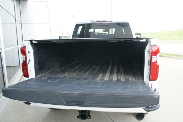 Used 2020 Chevrolet Silverado 2500 High Country w/ Safety Package II image 32