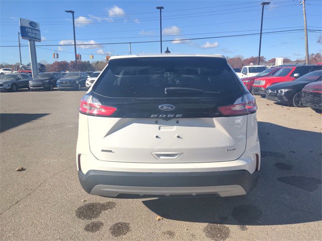 Certified 2023 Ford Edge SEL image 8