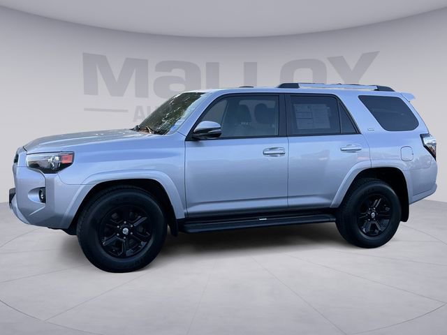 Used 2024 Toyota 4Runner SR5 Premium w/ Moonroof Package RWD image 2