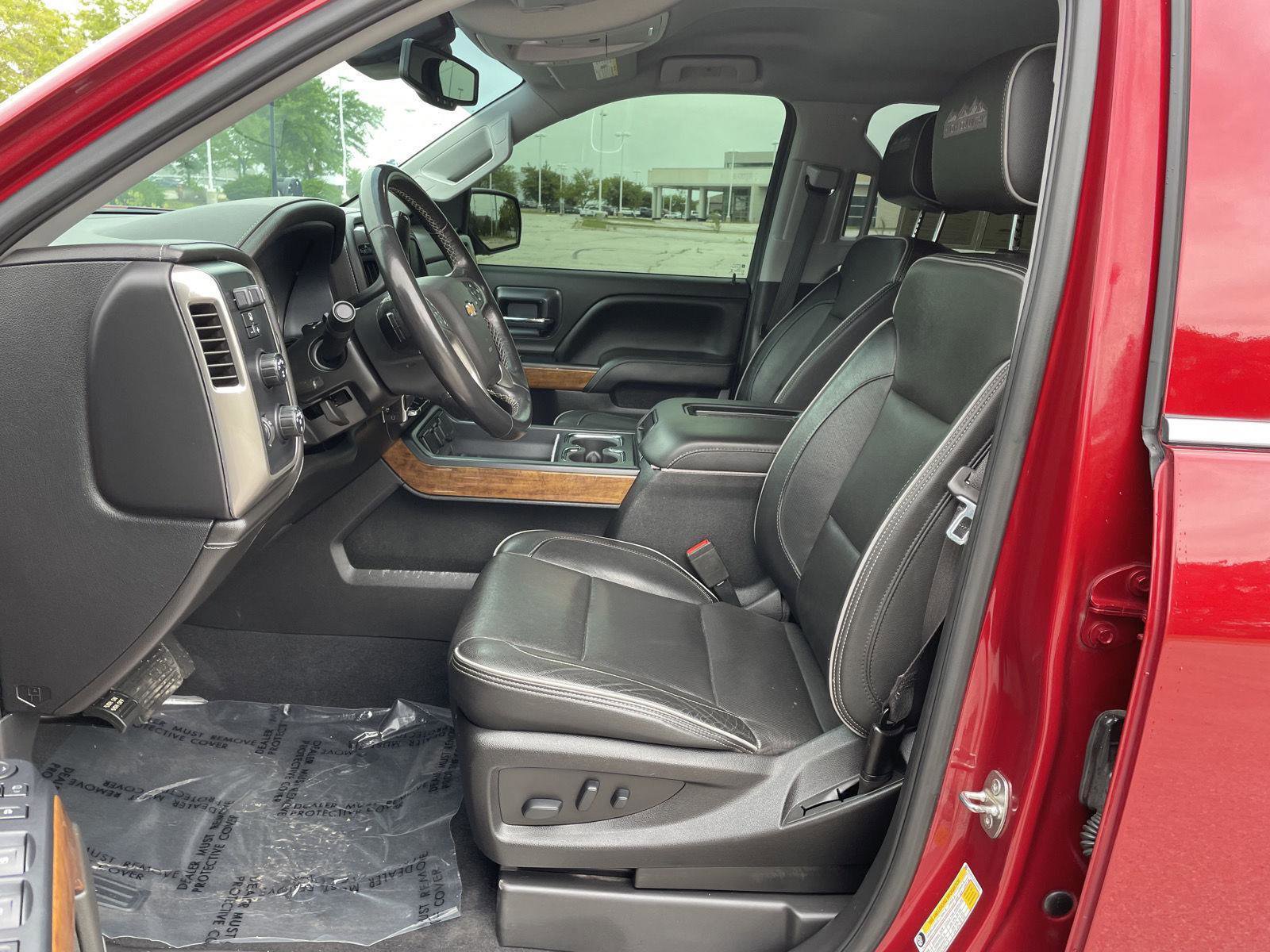 Used 2018 Chevrolet Silverado 1500 High Country AWD/4WD image 17