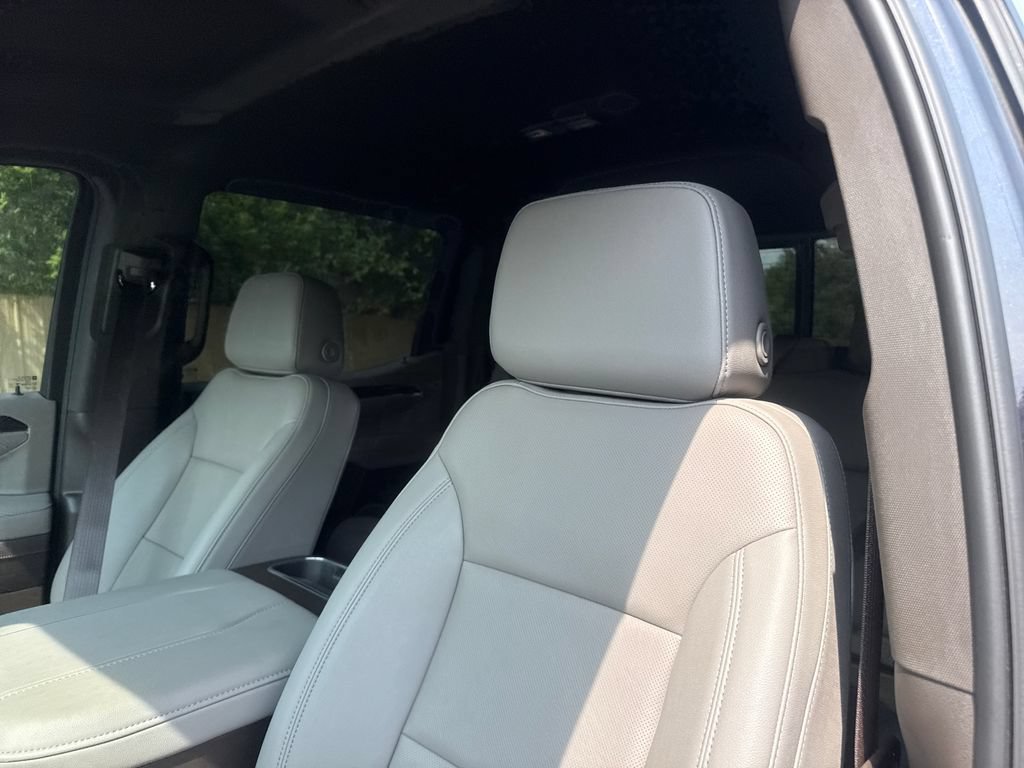 Used 2025 GMC Sierra 1500 SLT w/ SLT Convenience Package AWD/4WD image 12