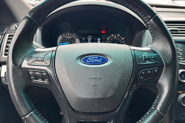 Certified 2017 Ford Explorer XLT AWD/4WD image 24