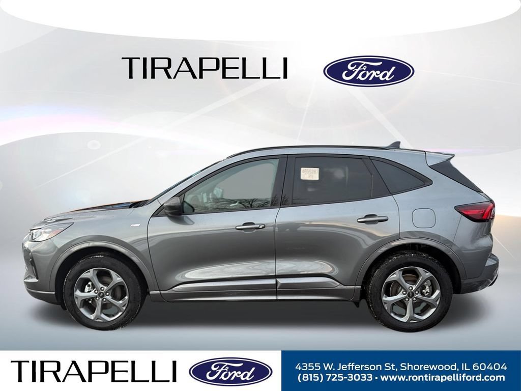 Certified 2024 Ford Escape ST-Line AWD/4WD image 4
