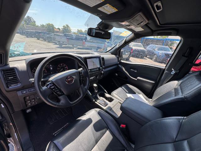 Used 2022 Nissan Frontier PRO-4X w/ Pro-4X Premium Package AWD/4WD image 5