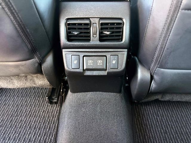 Used 2019 Subaru Outback 2.5i Limited AWD/4WD image 11